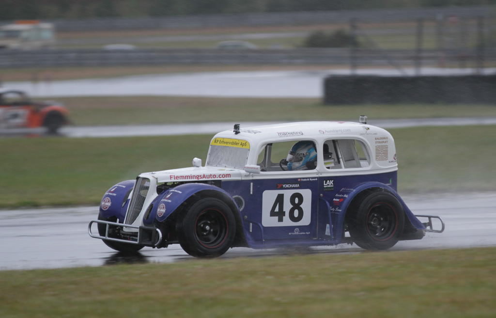 Kvalifikation i regn.
(Foto: Motorsporten.dk)